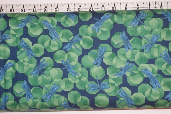 FABRIC FREEDOM F8041 TALES OF RIVERBANK