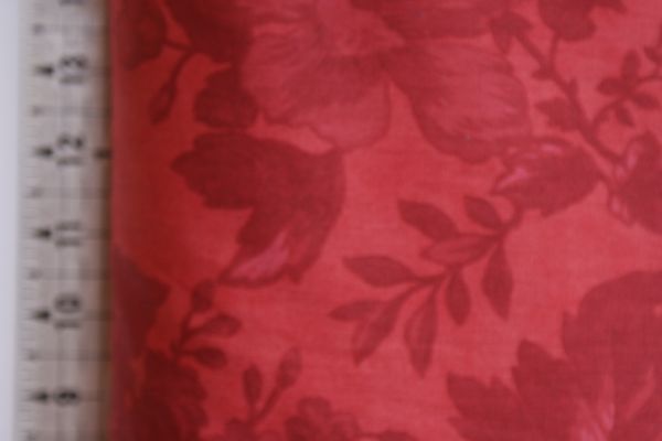 MODA FABRICS WIDE 11077/42RED