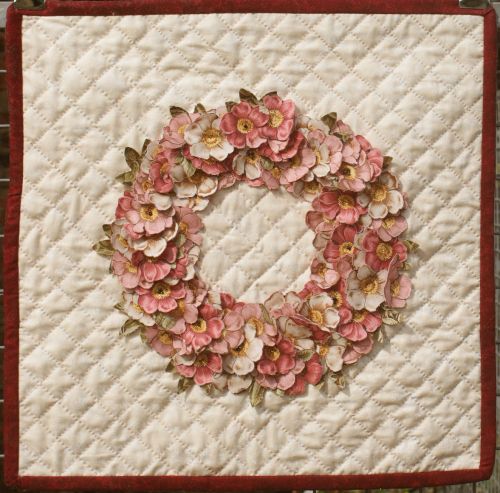 RING O' ROSES PINK Cushion Kit