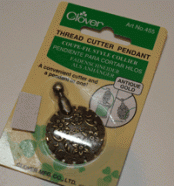 CLOVER THREAD CUTTER PENDANT